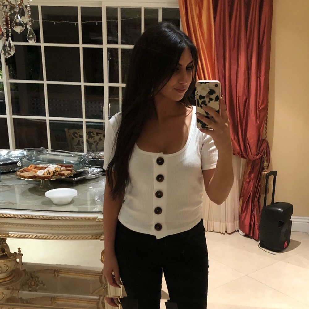 White Button Top